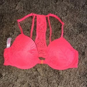 pink Victoria’s Secret bra